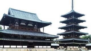 日本で最初の世界文化遺産となった古寺