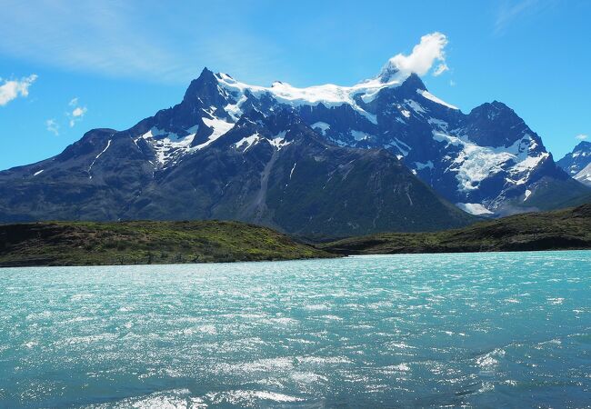 パイネグランデとパイネの角の絶景