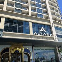 エントランス正面