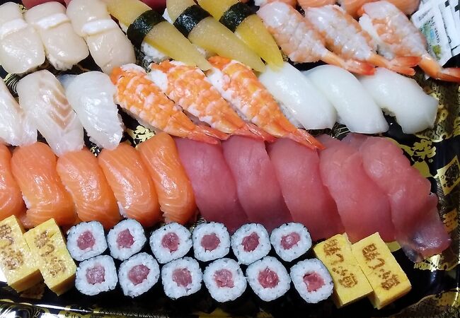 沼津魚がし鮨 流れ鮨 伊豆の国大仁店