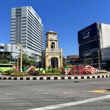 スリンサークル時計塔