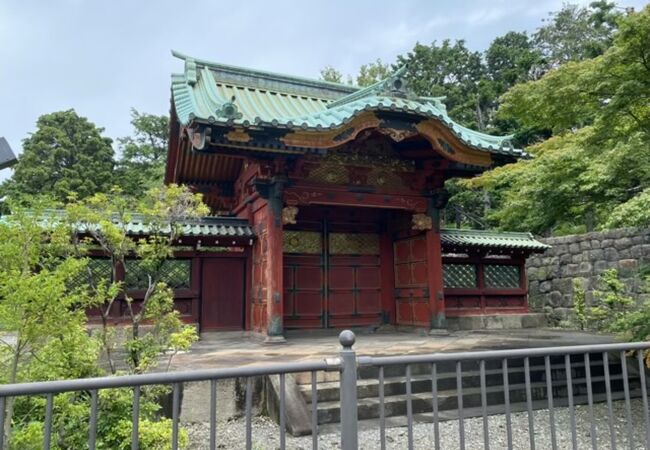 徳川綱吉の霊廟の門