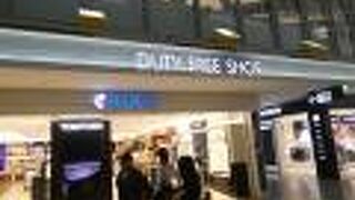 関西空港直営免税店 KIX DUTY FREE