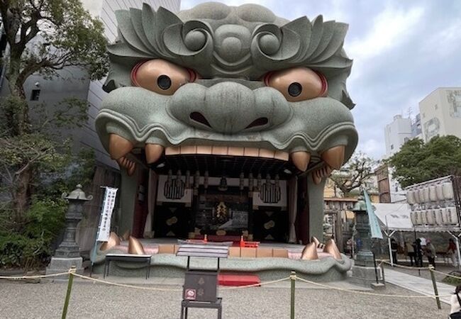 難波八阪神社