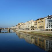 フィレンツェを流れる川