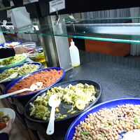 ビュッフェ形式のおかず