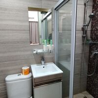 トイレとシャワー