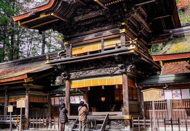 諏訪大社は、4つの神社が諏訪湖周辺に点在していました