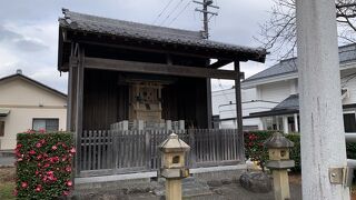 御霊神社