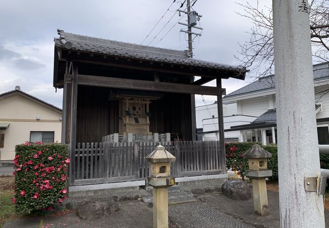 御霊神社