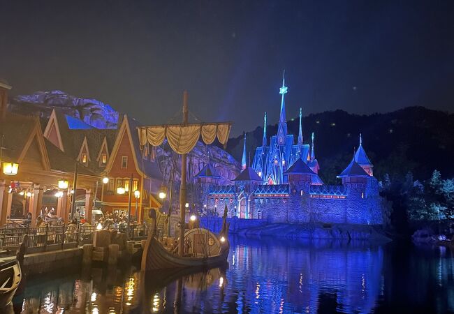 ミート＆グリート アナとエルサ