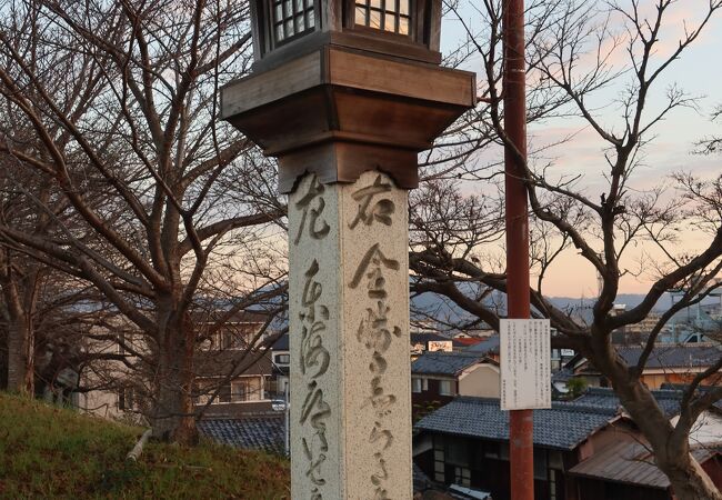 旧東海道の江戸方入口