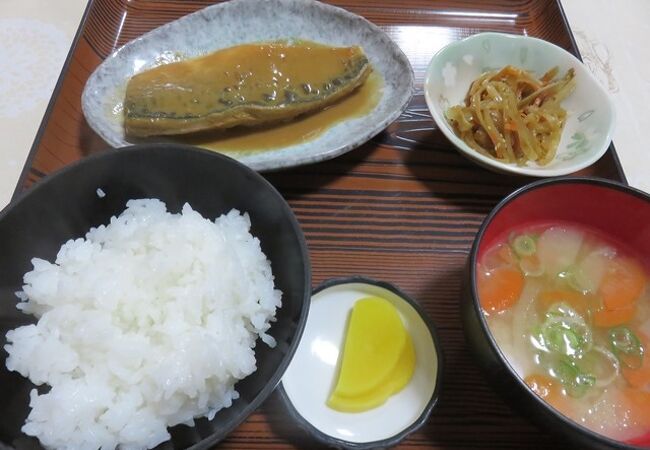 老舗定食屋さん