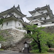 日本一の高城垣が見どころ