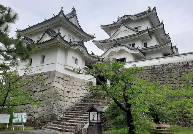 日本一の高城垣が見どころ