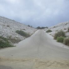 大東ピラミッド