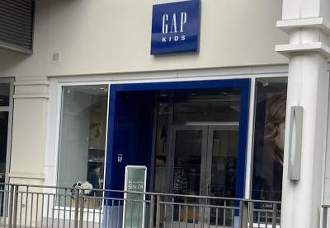 ギャップ (アラモアナセンター店)