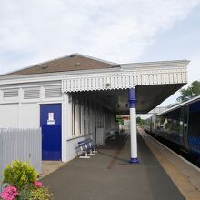 Dalmeny駅