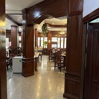 朝食レストラン