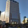 2023年9月に開業25周年を迎えた横浜駅西口にある28階建ての高層ホテル