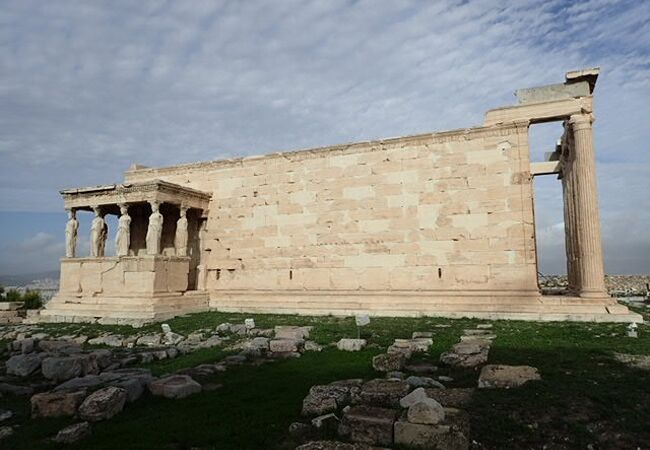 アクロポリスにある神殿