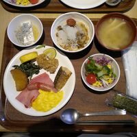 朝食バイキング