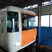 大阪メトロ 中央線 (4号線)
