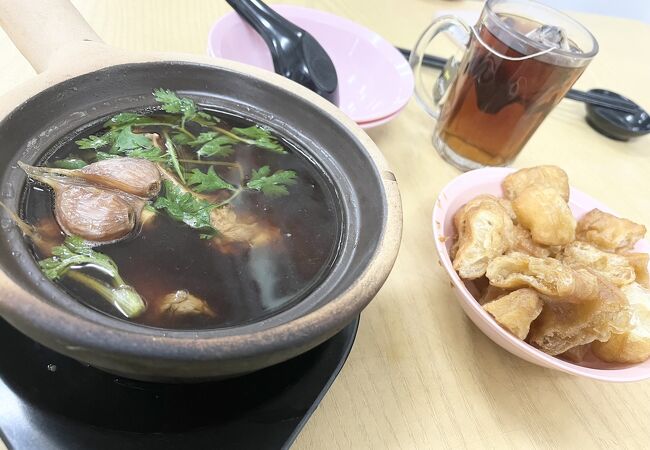 マレーシア系の肉骨茶バクテーならココ