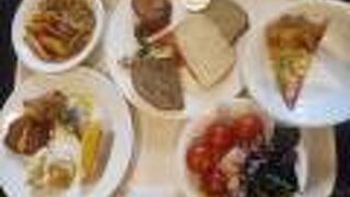 ブッフェ アンド カフェ ラ マレーア 三井ガーデンホテル汐留イタリア街