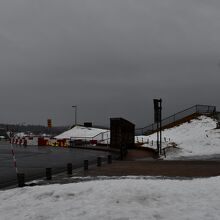 雪景色の高原