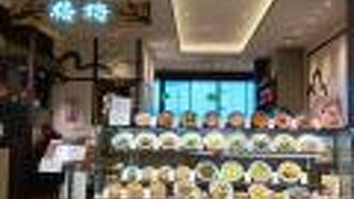 駅構内の商業施設にある中華店です。