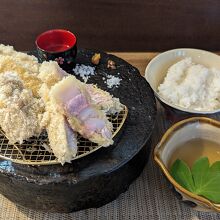 Tonkatsu set meal