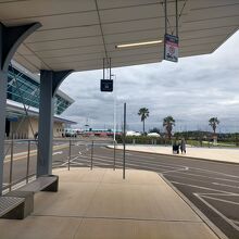 L F ウェイド国際空港 (BDA)