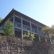 東山手甲十三番館