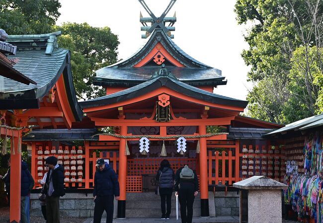 東丸神社