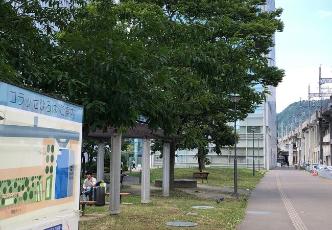 福島駅西口の高層ビル！