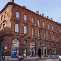 キャピトル広場に面しています