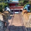 人間の1.5～2倍の仏様がズラリ