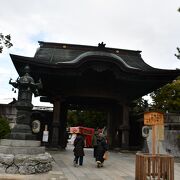 豊川稲荷は曹洞宗の御寺です