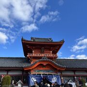 神社から見下ろす道後温泉、松山の景色は格別