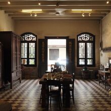 1階エントランスホールから