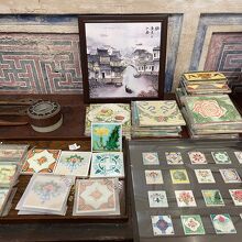 アンティーク風タイル