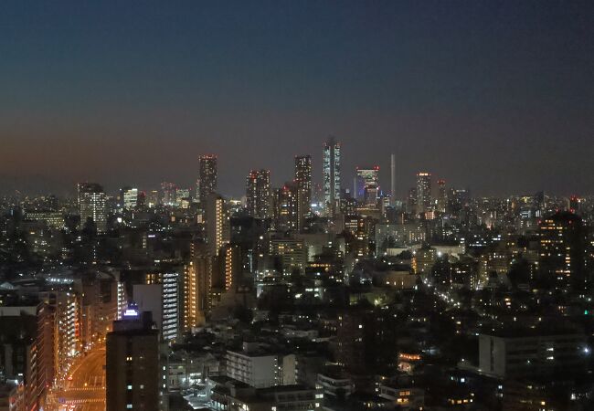 駅から少し歩くけど、なかなかの景色です