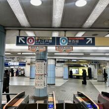 駅構内