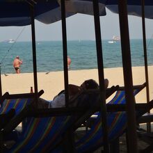 ビーチチェアから