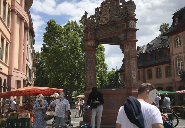 マインツ大司教から贈られたもの