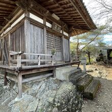 鎮守山 (鎮守山観音堂)