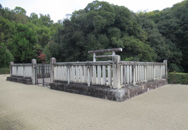 欽明天皇陵 (平田梅山古墳)