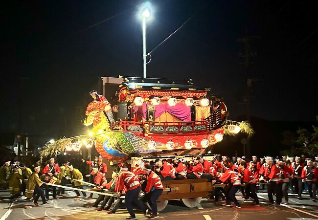 「盆正月は帰らずとも『くんち』には帰る」と言われるほど唐津住民・出身者にとって大切なお祭りを体感