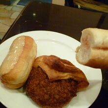 菓子パン　いただきます(^^♪